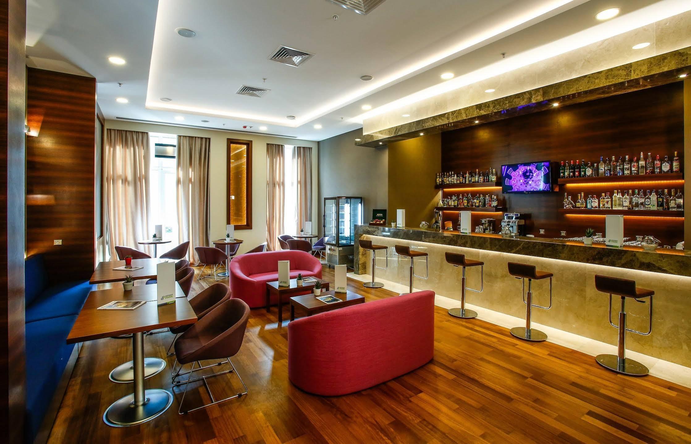 Park Dedeman Bostanci Hotel Istanbul Ngoại thất bức ảnh